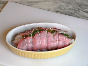 Rôti  de lotte au bacon