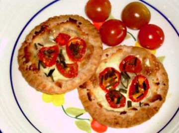 Bouchées au chèvre et à la tomate