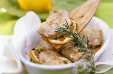 Escalopes de veau au citron et au romarin