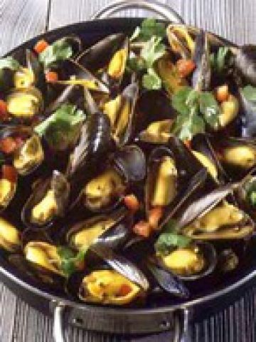 Moules au vin blanc et pastis